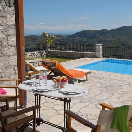 Lefkada By Omikron Selections Vavkerí