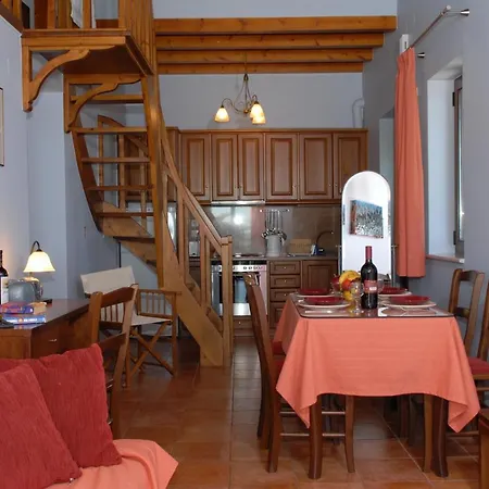 Lefkada By Omikron Selections ヴィラ Vavkerí