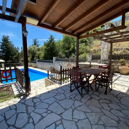 ヴィラ Lefkada By Omikron Selections Vavkerí