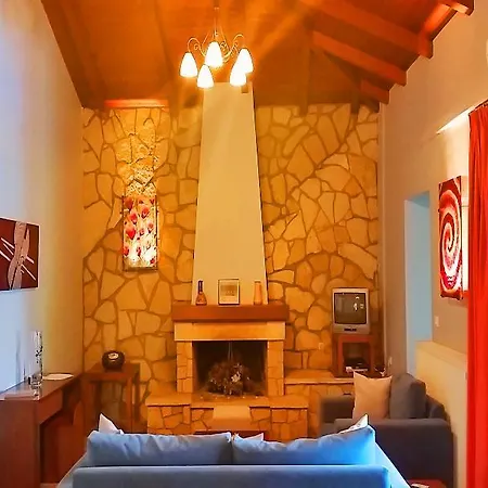 Lefkada By Omikron Selections ヴィラ