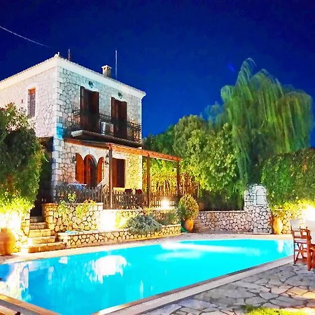 Lefkada By Omikron Selections * Vavkerí