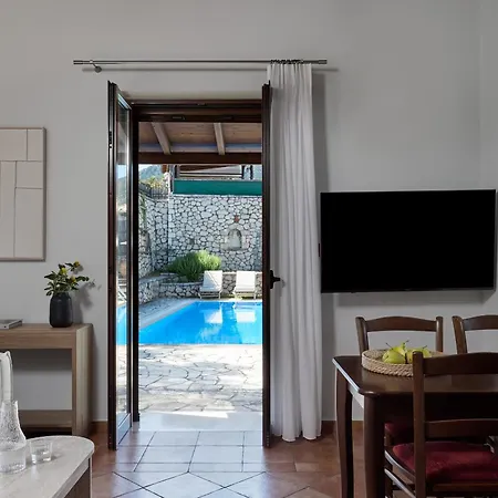 Lefkada By Omikron Selections