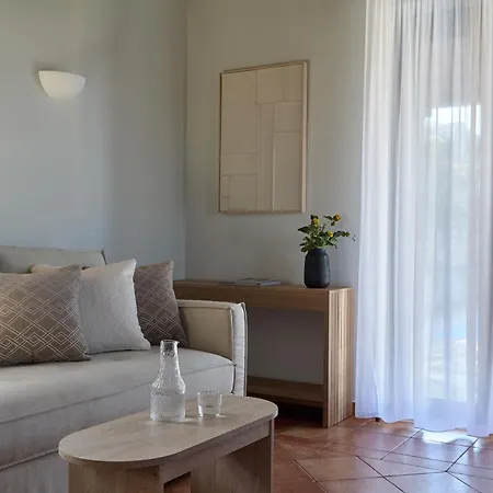 Lefkada By Omikron Selections *