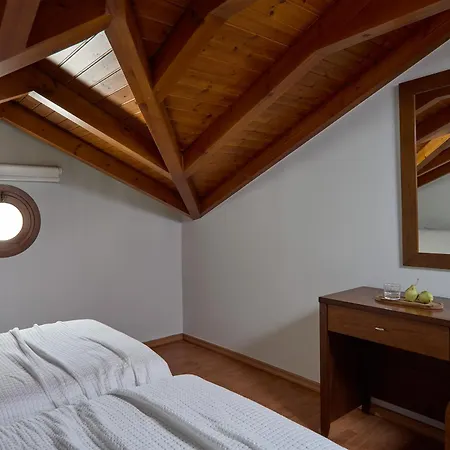 Lefkada By Omikron Selections فيلة Vavkerí