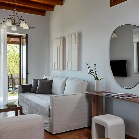 فيلة Lefkada By Omikron Selections *