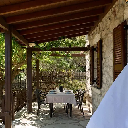 Lefkada By Omikron Selections فيلة