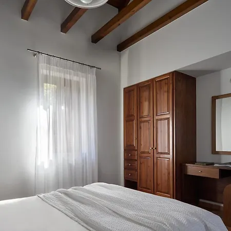 Lefkada By Omikron Selections فيلة