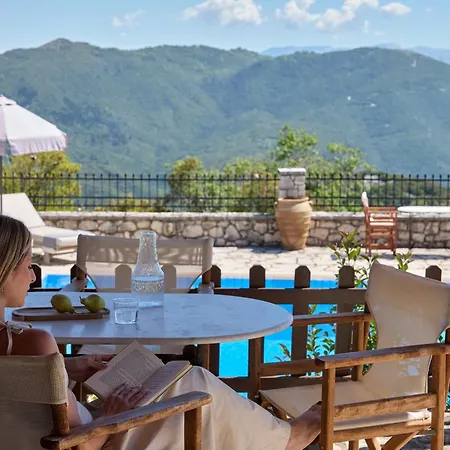 فيلة Lefkada By Omikron Selections Vavkerí