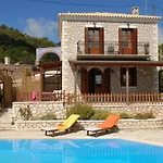 Lefkada By Omikron Selections Villa Vavkerí