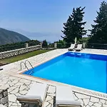 Villa Lefkada By Omikron Selections