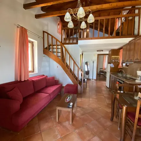 Lefkada By Omikron Selections *