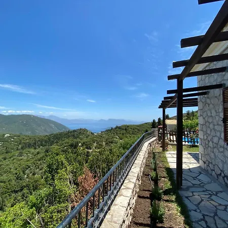 Lefkada By Omikron Selections * Vavkerí