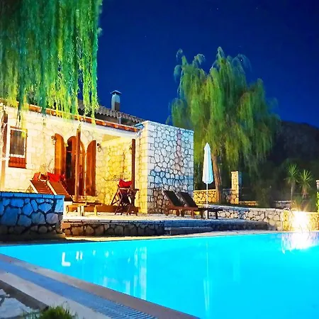 Lefkada By Omikron Selections Vavkerí