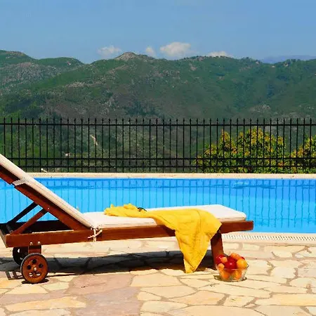 Lefkada By Omikron Selections