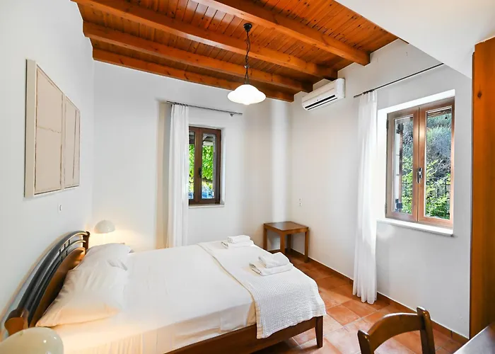 فيلة Lefkada By Omikron Selections