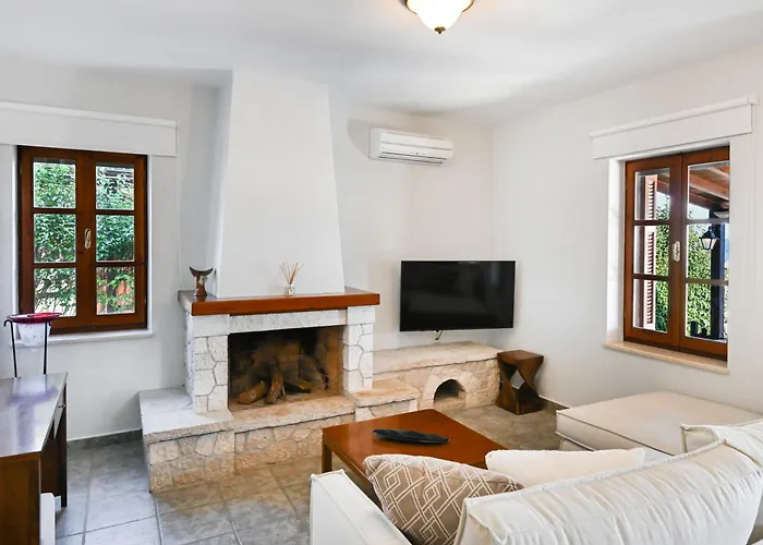 Lefkada By Omikron Selections Vavkeri